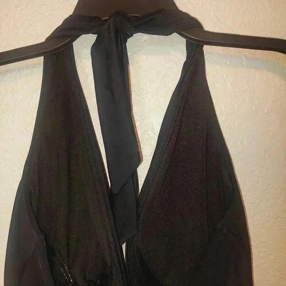 DKNY Women's One Piece Tummy Control Halter Neckline Swimsuit Size Large - Picture 5 of 9
